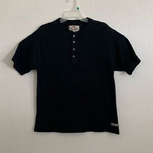 LEVI’S Men’s  Black Ribbed Thick Henley Shirt Size L